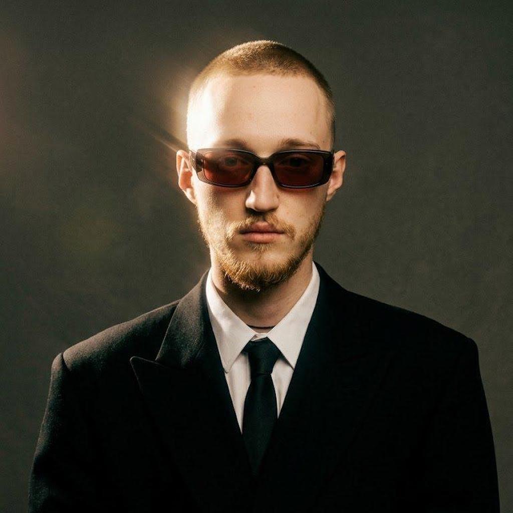 Лев Абрамов, фаундер SIGNALS OPS